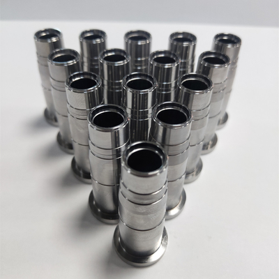 SKH51 Die Steel Precision Injeksi Inti Benang Plastik Dengan Cermin Dipoles Untuk Komponen Cetakan
