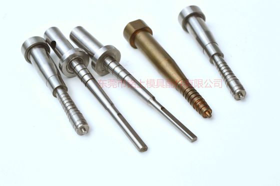Precision Threaded Core Pins Perpendicularity 0.005mm ISO 9001 Bagian Cetakan
