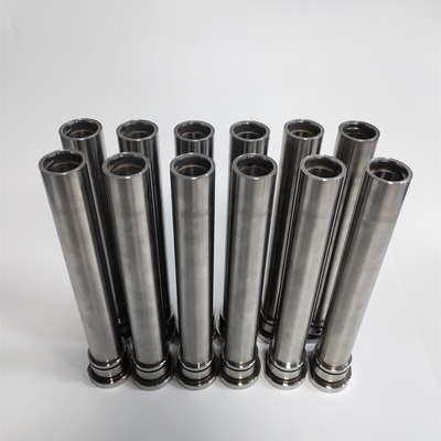 SKD61 Die Steel Ejector Sleeve Bagian Cetakan Kustom Dengan Lubang Saluran Air